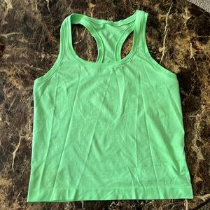 Lululemon Swiftly Tech Racerback Tank Top 2.0
Waist Length.